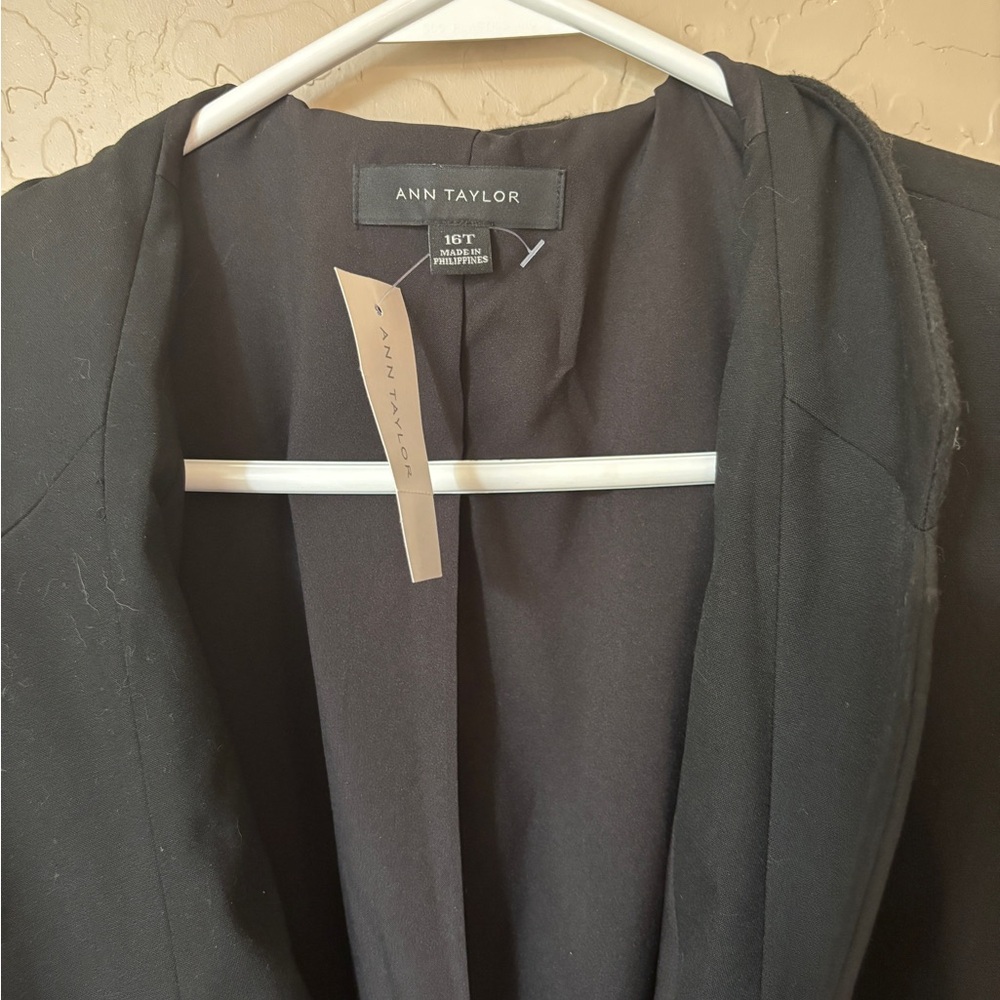 Ann Taylor 16T NWT Classic Black Lined Suit Blazer or Coat Work Basic Neutral - Picture 7 of 7